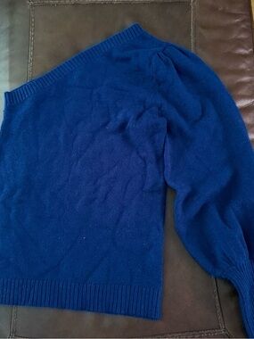 sofia by sofia vergara Deep Blue Knit Top